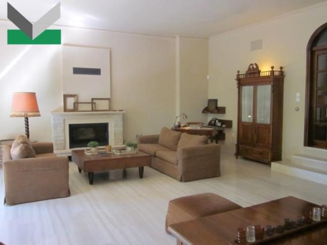 (For Rent) Residential Floor Apartment || East Attica/Thrakomakedones - 251 Sq.m, 3 Bedrooms, 1.500€ 