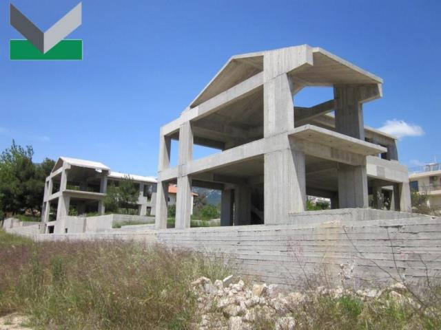 (Προς Πώληση) Κατοικία Μεζονέτα || Ανατολική Αττική/Θρακομακεδόνες - 325 τ.μ, 270.000€ 