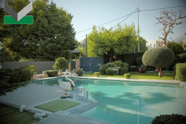 (Προς Πώληση) Κατοικία Μονοκατοικία || Ανατολική Αττική/Θρακομακεδόνες - 540 τ.μ, 6 Υ/Δ, 1.100.000€ 